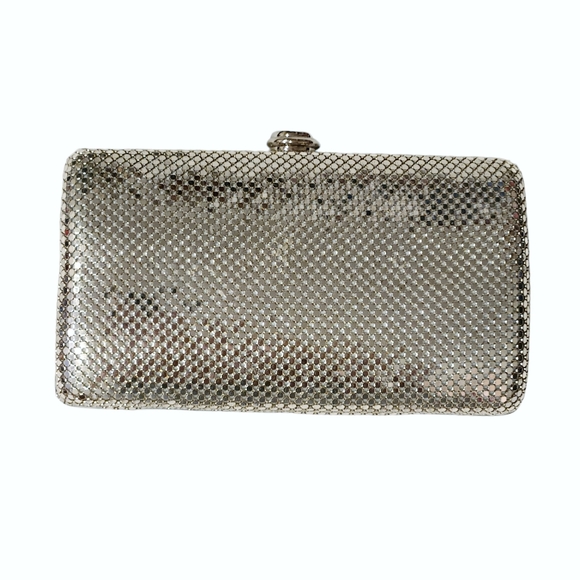 NWT Sondra Roberts Metal Chainmail Clutch Purse - Silver - Picture 4 of 12